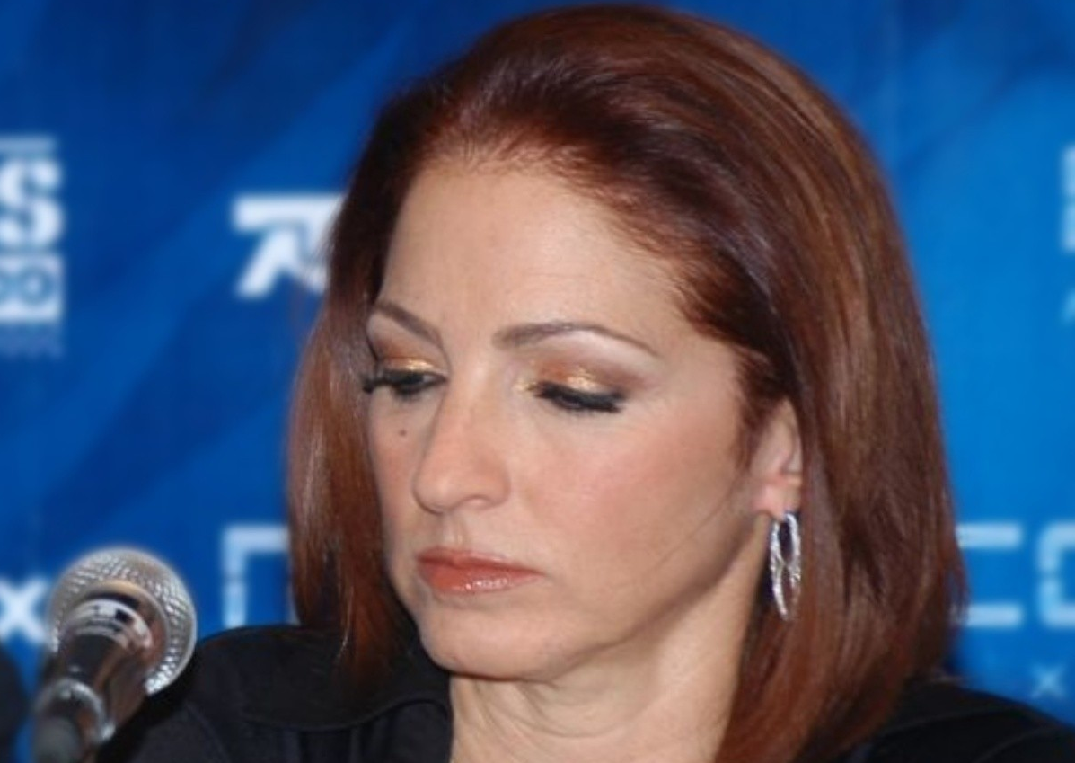 Gloria Estefan Dice Que La M Sica Fue Su Escape Al Abuso Sexual