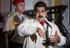 Maduro habló con Kerry sobre mejorar las relaciones