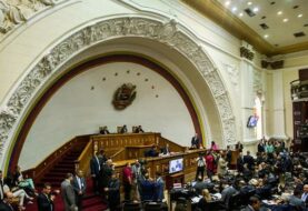Diputados de Amazonas se retiran del parlamento venezolano