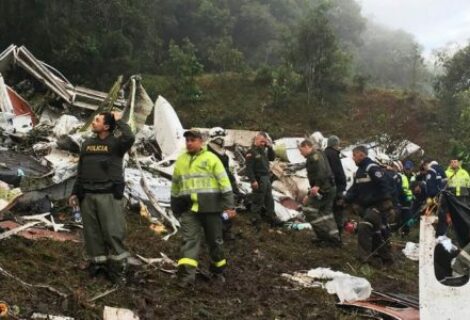 Cancillería colombiana coordina repatriación de víctimas de accidente aéreo
