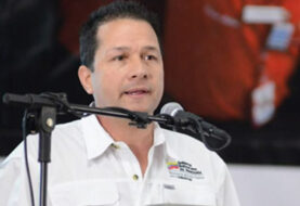 Gobierno venezolano insiste en que "guerra económica" induce alta inflación