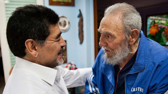 Diego Maradona: «Fidel Castro fue como mi segundo padre»