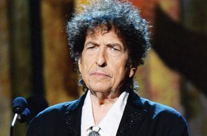 Bob Dylan no asiste a ceremonia de homenaje a los Nobel en la Casa Blanca