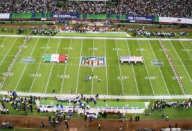 La NFL se congratula en el estadio Azteca y une los himnos de EEUU y México