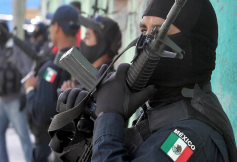El 71 % de mexicanos considera que vive en un país menos seguro, según sondeo