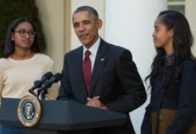 Obama pide unidad tras una campaña "divisiva" en su último Acción de Gracias