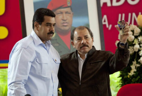 Maduro felicitó a Daniel Ortega por reelección en Nicaragua
