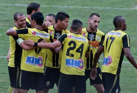Táchira y Zulia ganan en partidos de ida de semifinales del Clausura