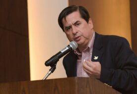 Ministro colombiano rechaza comentarios del presidente Nicolás Maduro