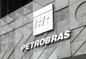 Los empleados de Petrobras suspenden huelga por baja participación