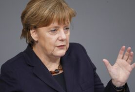 Angela Merkel felicitó a Scholz por su triunfo electoral