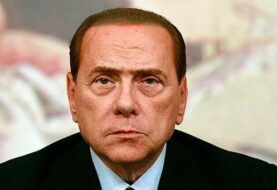 Berlusconi se somete a controles médicos tras la campaña del referéndum