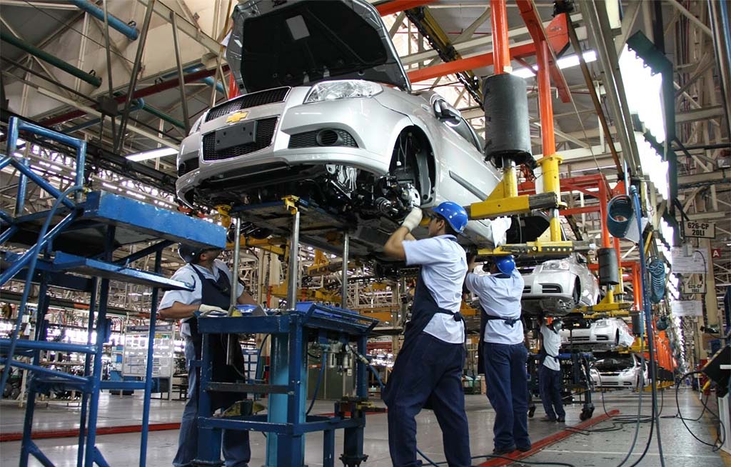 Producción de vehículos en Brasil cae un 14,6 %