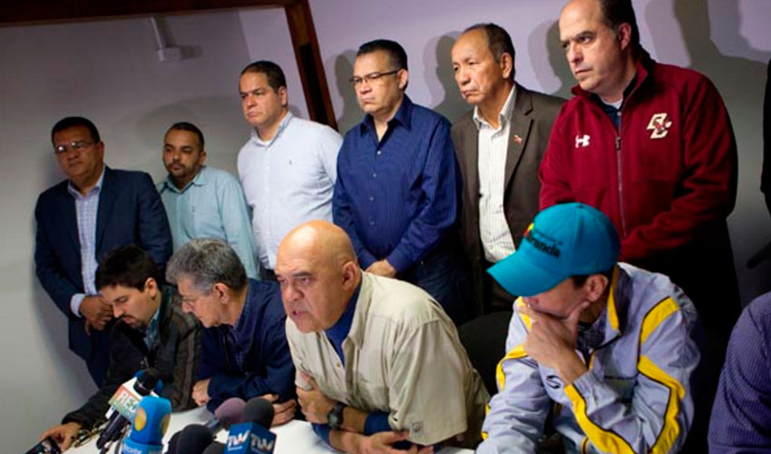 MUD pide unidad tras encendida discusión en el parlamento venezolano