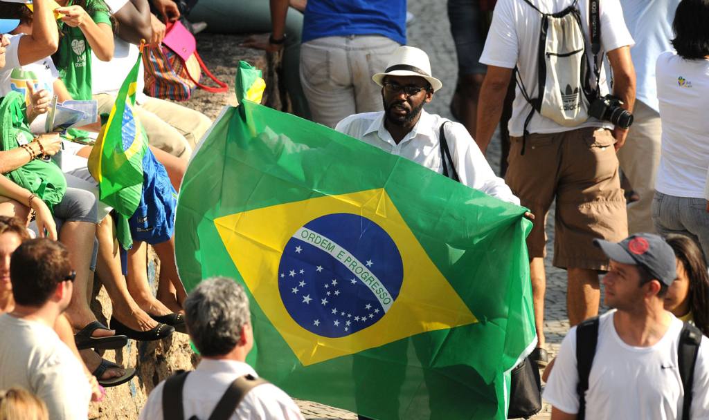 Oposición exige anticipar elección presidencial en Brasil ante nueva crisis