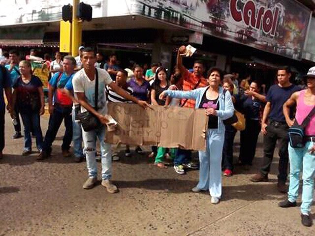 Disturbios en Venezuela por fallas en el suministro de dinero en efectivo
