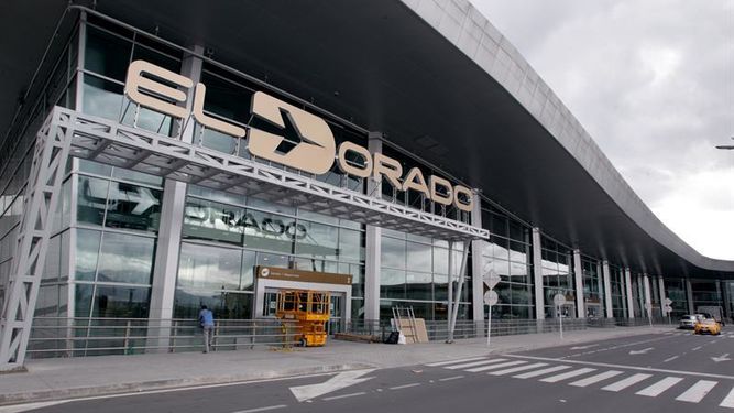 Aeropuerto de Bogotá estuvo 25 minutos sin comunicaciones por fallo eléctrico