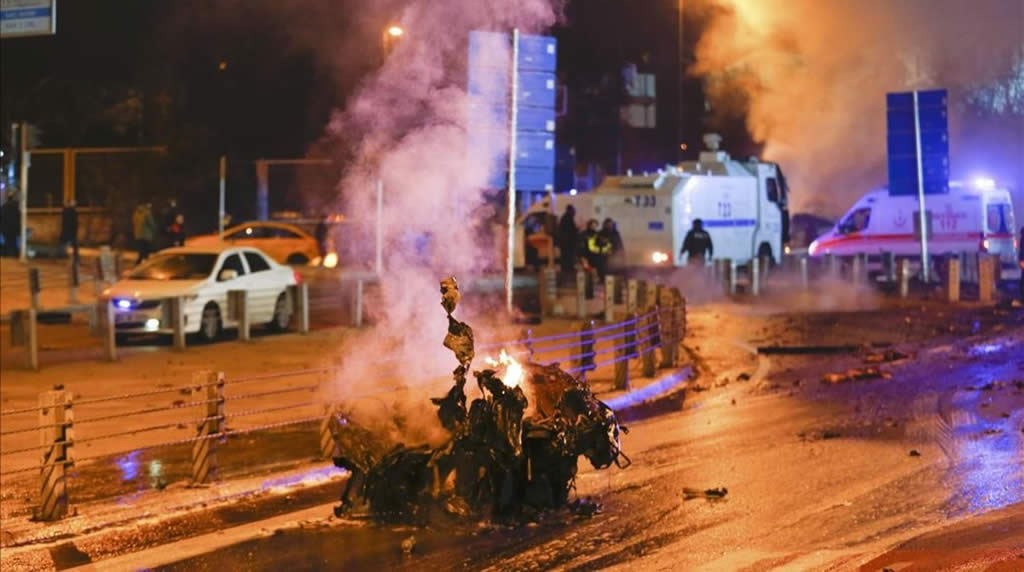 Un atentado suicida deja al menos 15 muertos y decenas de heridos en Estambul