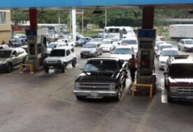 Venezuela venderá gasolina en moneda internacional en frontera desde el lunes
