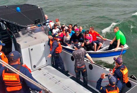 La Guardia Costera de EE.UU. repatría a 136 cubanos interceptados en el mar