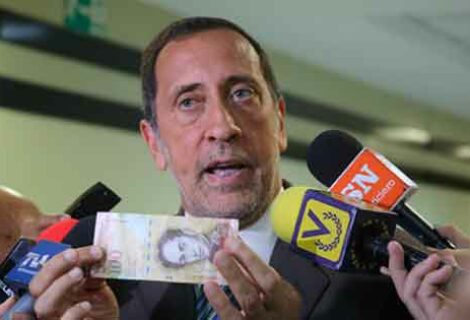Diputado venezolano dice adaptación cajeros a nuevos billetes tardaría un mes