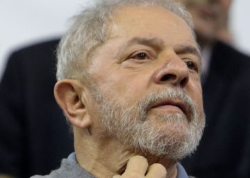 Fiscalía vuelve a denunciar a Lula y le acusa de dirigir una trama corrupta