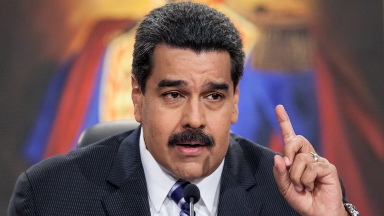 Maduro extiende por 72 horas cierre de frontera con Colombia y suma a Brasil