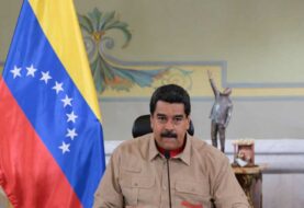 Maduro prorroga billetes de 100 y cierre de frontera hasta el 2 de enero
