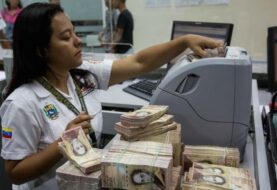 Bancos privados venezolanos siguen a la espera de nueva familia de billetes