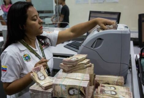 Bancos privados venezolanos siguen a la espera de nueva familia de billetes