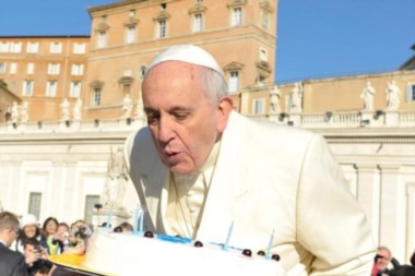 El papa oficiará misa con cardenales en su cumpleaños 80 y con agenda normal