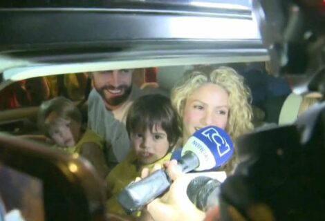 Shakira y Piqué llegan a Colombia con sus hijos para pasar el fin de año