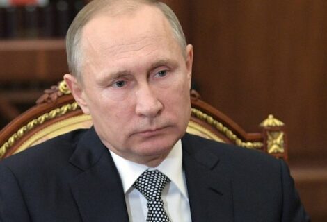 Putin acude al velatorio del embajador ruso asesinado en Ankara