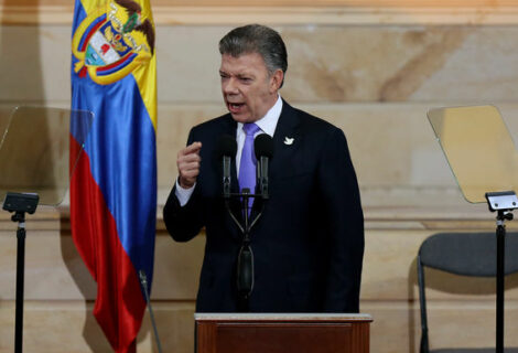 Santos afirma que el Nobel fue "un regalo del cielo" para el proceso de paz