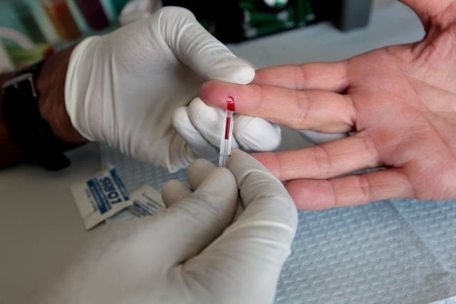 ONGs venezolanas denuncian escasez de recursos médicos para tratar sida