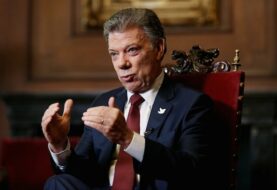 Santos afirma que proceso de paz no ha supeditado relaciones con Venezuela