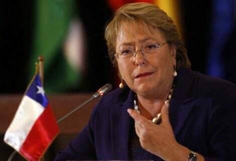 Bachelet cierra 2016 con apoyo promedio del 25 %, el peor de sus dos mandatos