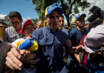 Capriles considera que diálogo es "inútil" si no se escucha la voz del pueblo