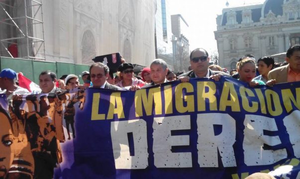 Marchan en Chile a favor de los derechos de los inmigrantes