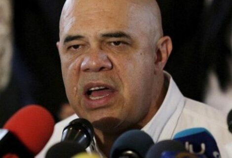Chuo Torrealba: "Gobierno busca ir a elecciones sin oposición"