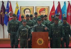 Fuerza Armada cuestiona a Parlamento venezolano y reitera respaldo a Maduro