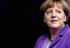 Merkel estudiará "con interés" el discurso de investidura de Trump