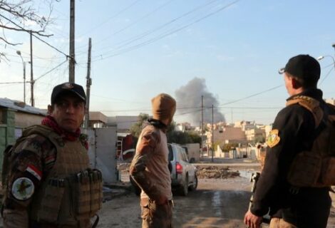El Ejército iraquí irrumpe en otros tres barrios del este de Mosul