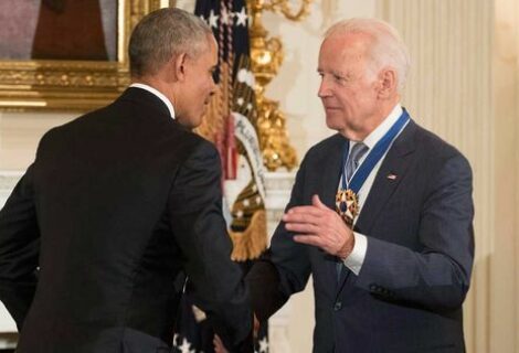 Obama concede por sorpresa a Biden la Medalla de la Libertad de EE.UU.