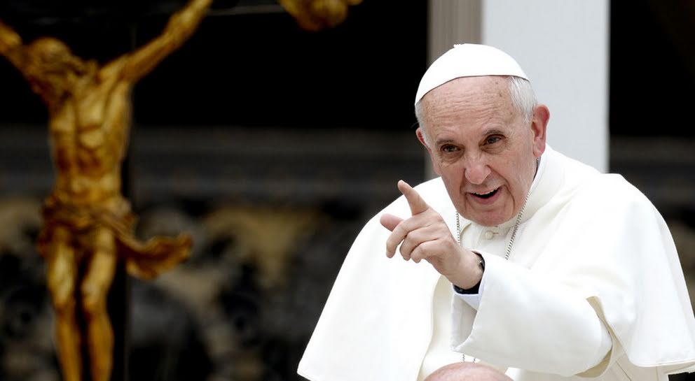 El papa insta a los obispos a mostrar «tolerancia cero» con la pederastia