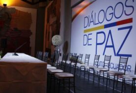 Gobierno colombiano y ELN retoman mañana en Quito contactos para hablar de paz