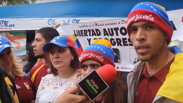 Venezolanos agradecen que Perú les dé residencia tras suspensión del Mercosur
