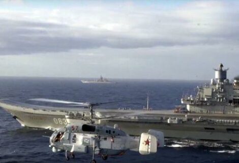 Rusia comienza el repliegue de sus fuerzas en Siria con retirada portaaviones
