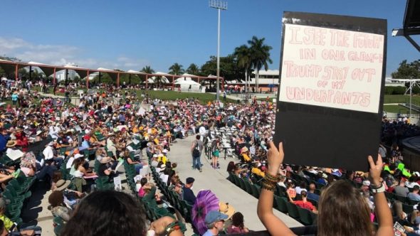 Miles de personas se concentran en Miami para la «Marcha de las Mujeres»