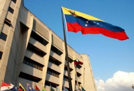 Supremo de Venezuela reitera la nulidad de los actos del Parlamento